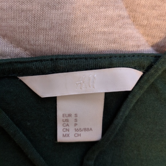 Two Tops - Picture 5 of 6